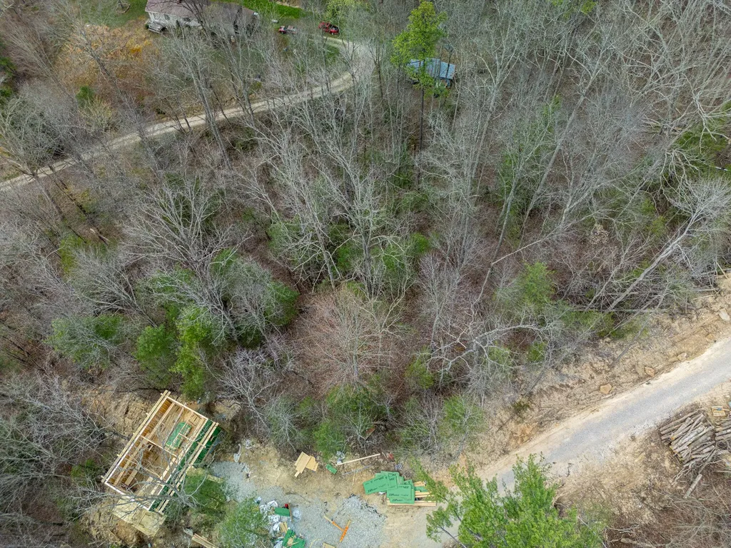 Lot 15 Middle Ridge Road Campton KY 41301