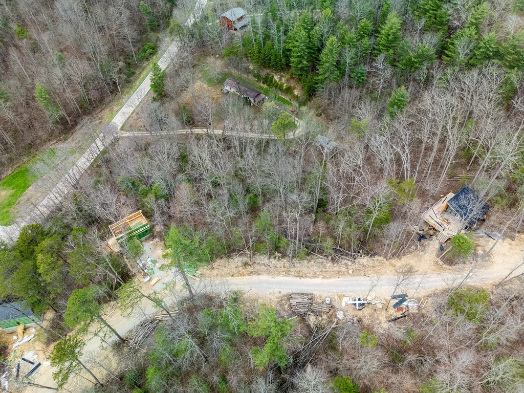 Lot 15 Middle Ridge Road Campton KY 41301