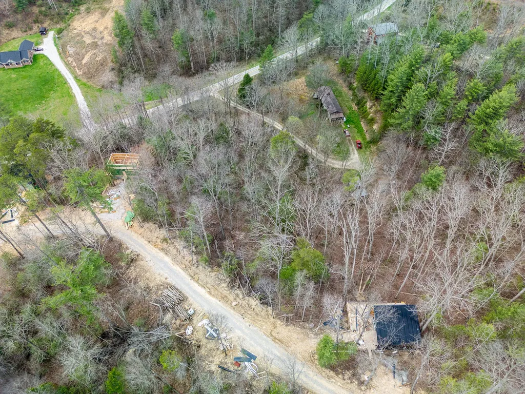 Lot 15 Middle Ridge Road Campton KY 41301