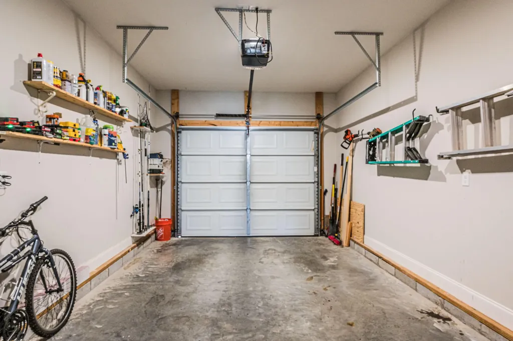 766 River Birch Road Bowling Green KY 42103