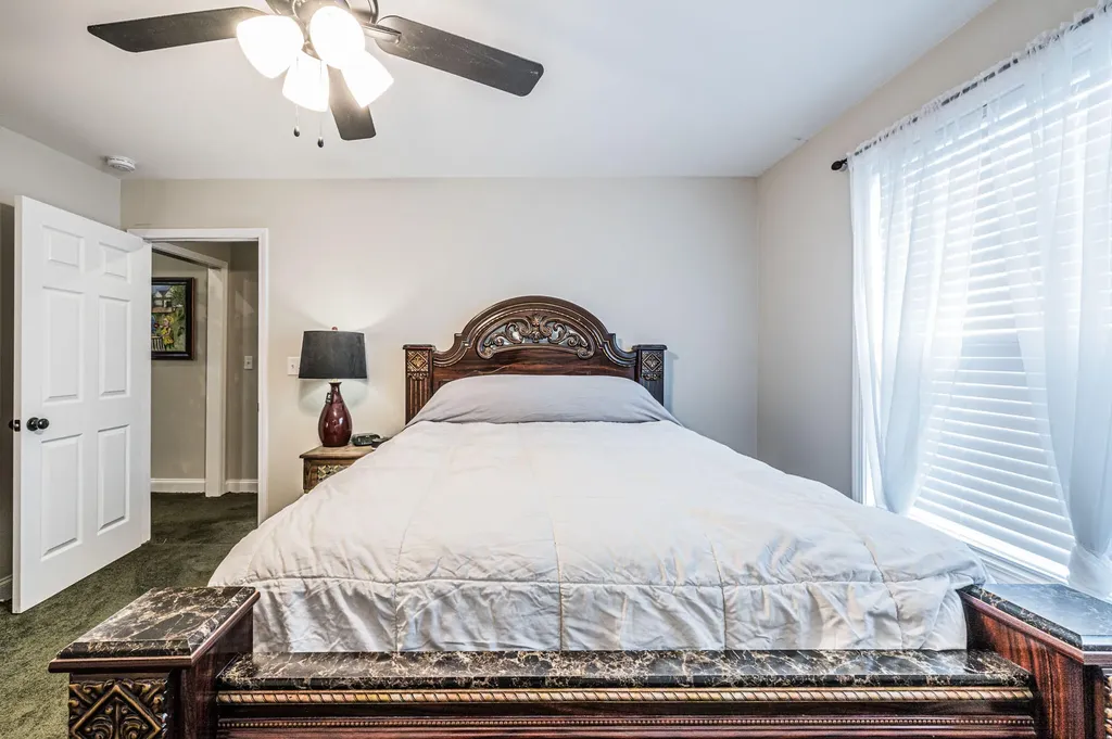 766 River Birch Road Bowling Green KY 42103