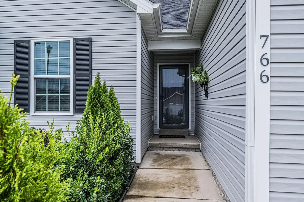 766 River Birch Road Bowling Green KY 42103