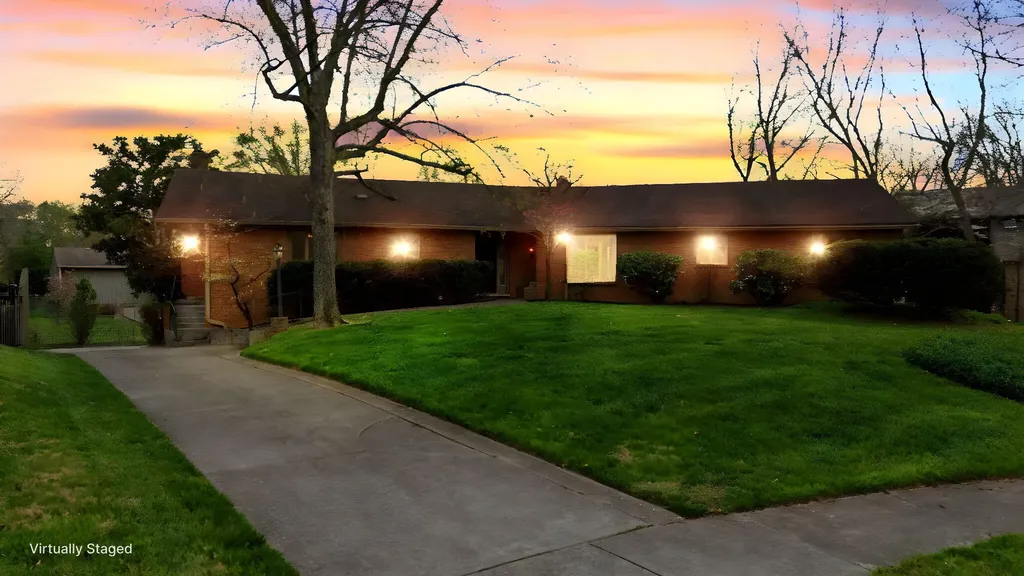 2044 Manor Drive Lexington KY 40502