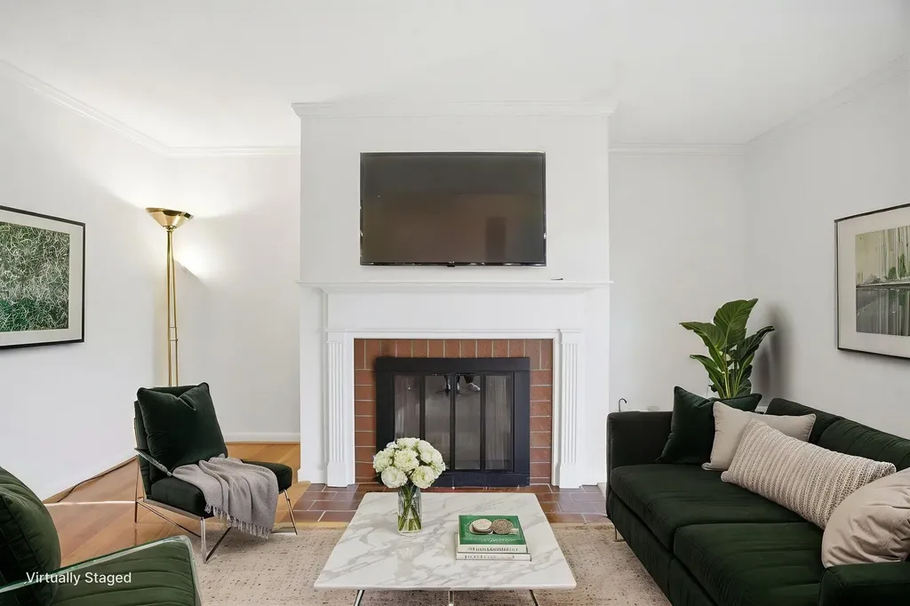 2044 Manor Drive Lexington KY 40502