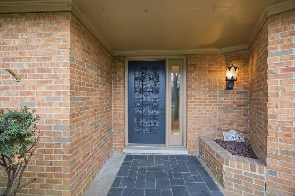 2044 Manor Drive Lexington KY 40502