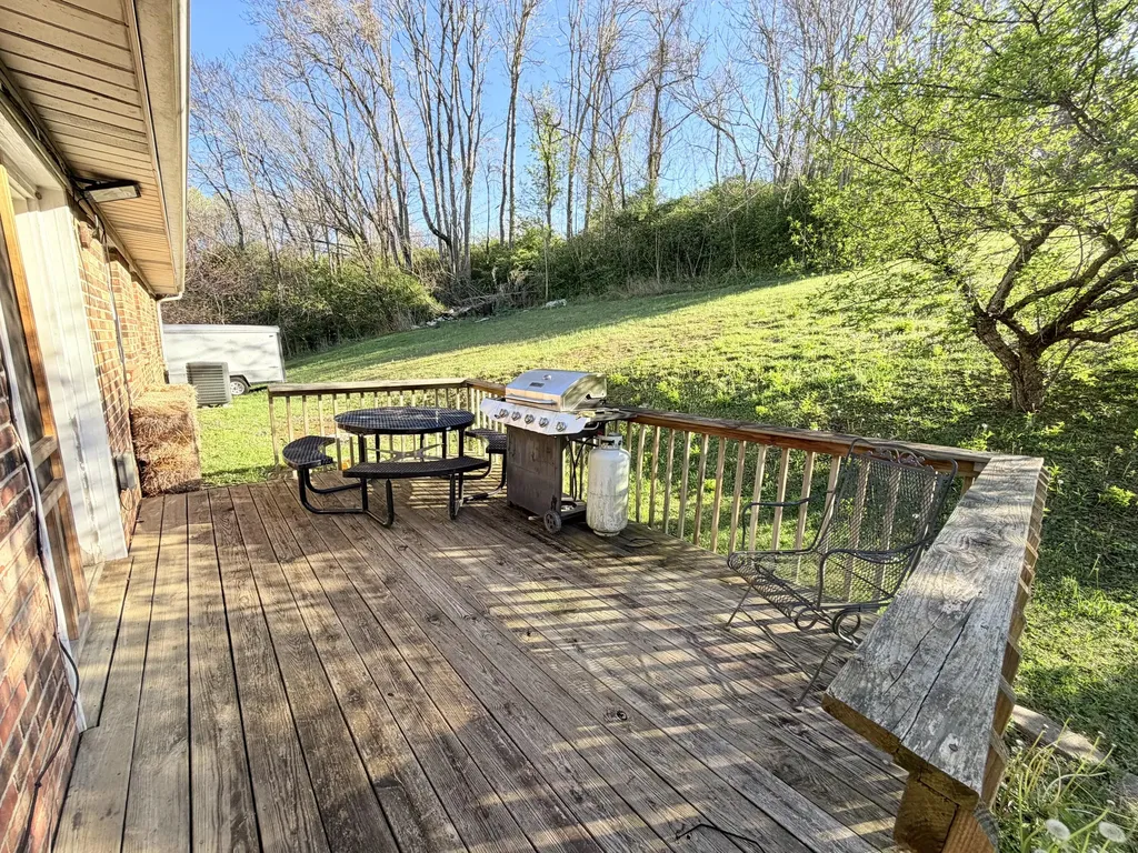 60 Ford Drive Extension Mt Vernon KY 40456