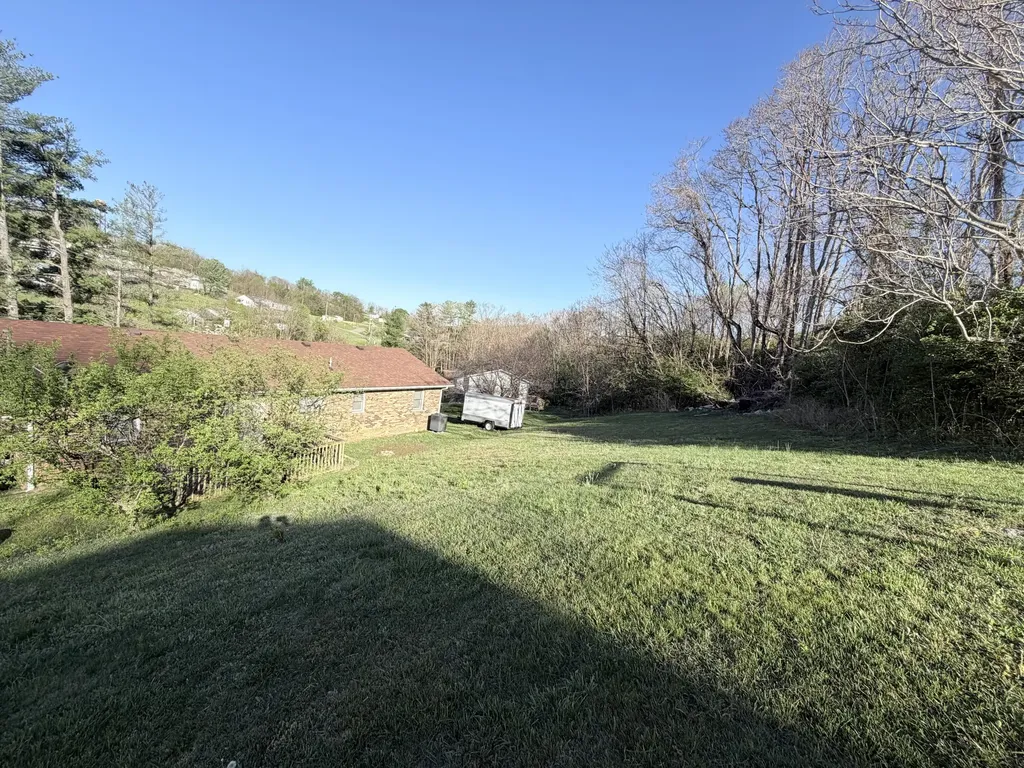 60 Ford Drive Extension Mt Vernon KY 40456