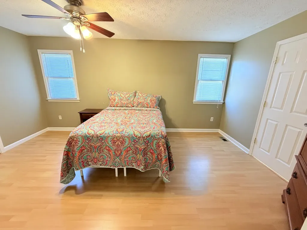 60 Ford Drive Extension Mt Vernon KY 40456