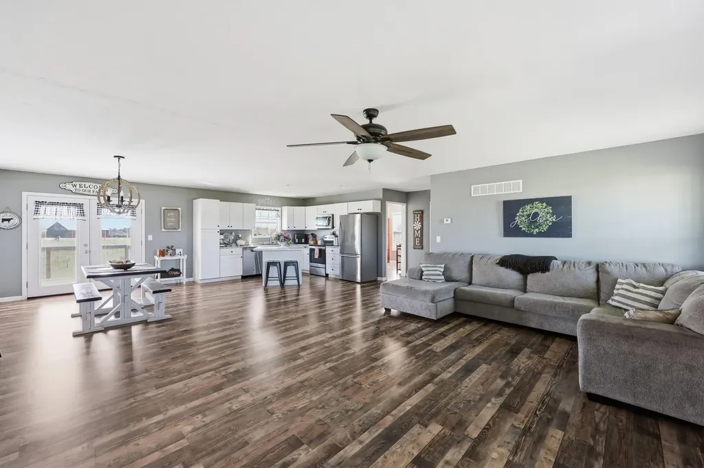 541 Oakland Lane Harrodsburg KY 40330