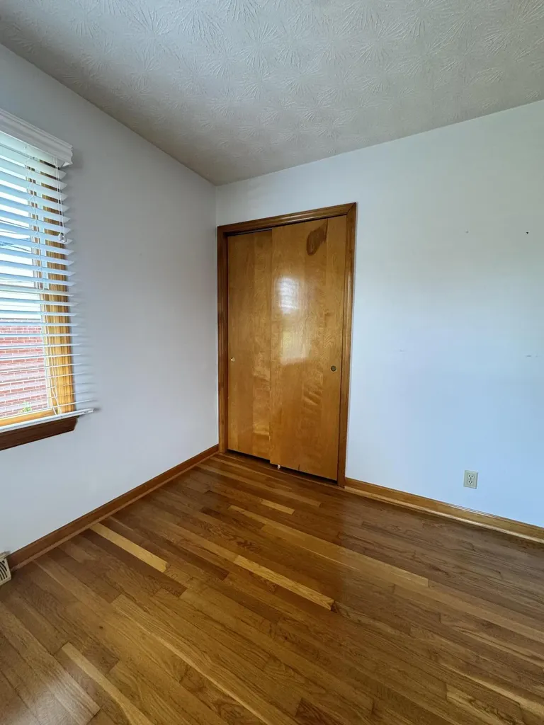 612 Elizabeth Court Harrodsburg KY 40330
