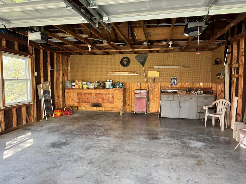 612 Elizabeth Court Harrodsburg KY 40330