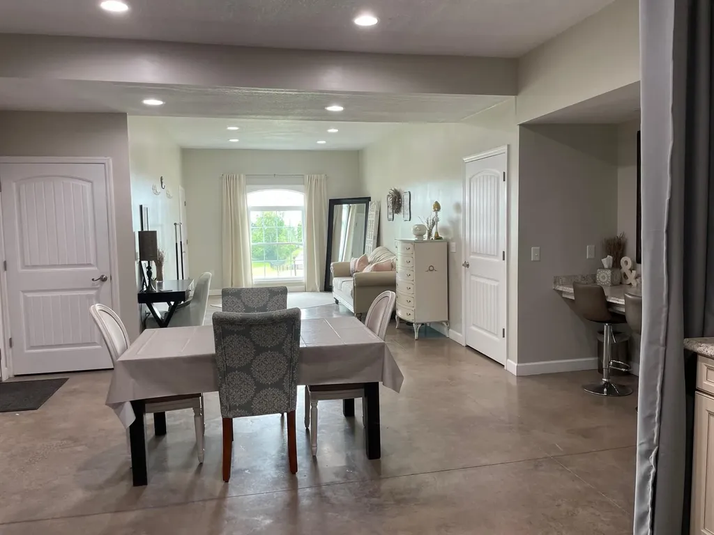 54 Burdette Knob Road Lancaster KY 40444