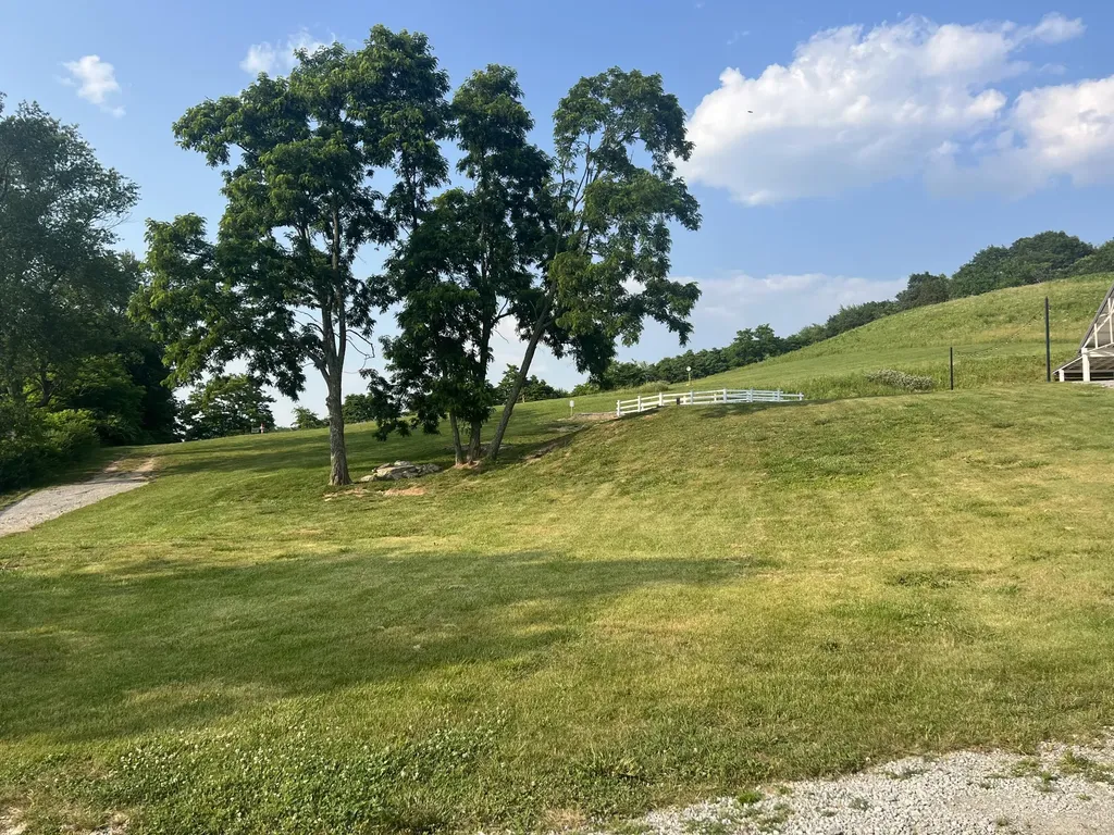 54 Burdette Knob Road Lancaster KY 40444