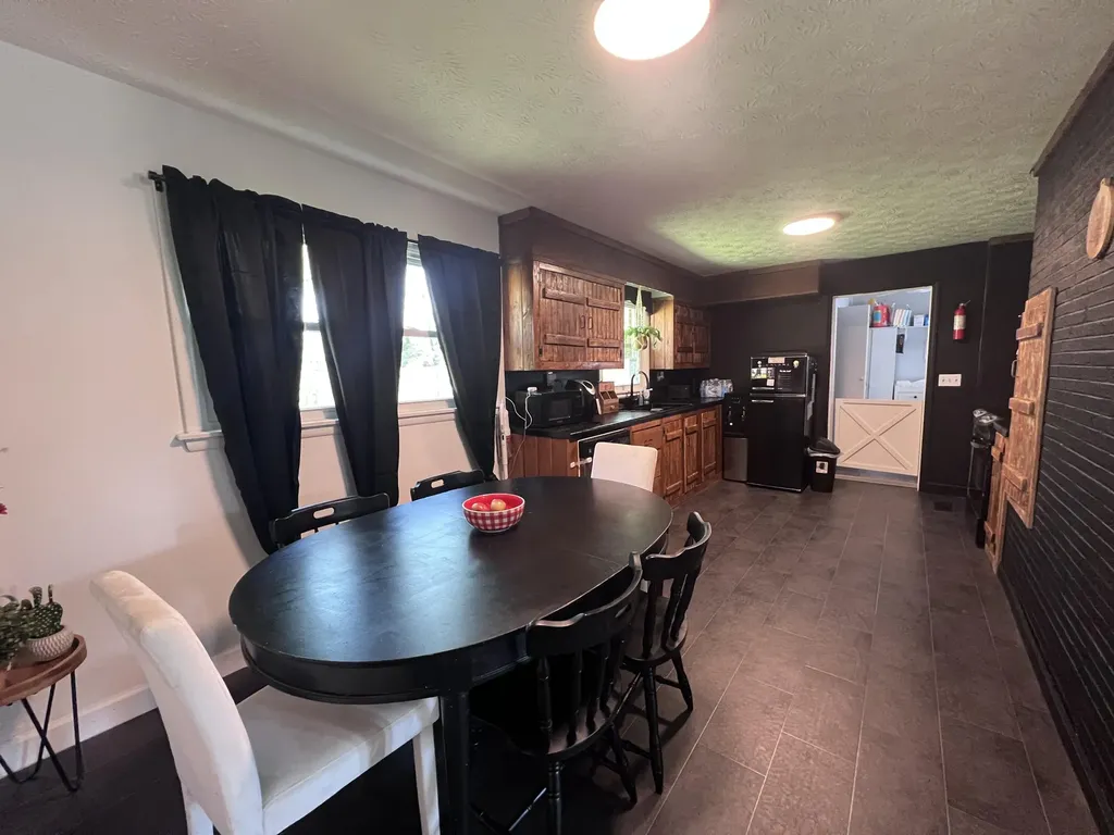 1200 W Chester Avenue Middlesboro KY 40965