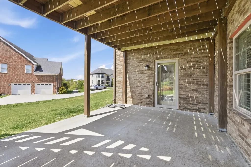 141 Minnow Cove Court Nicholasville KY 40356