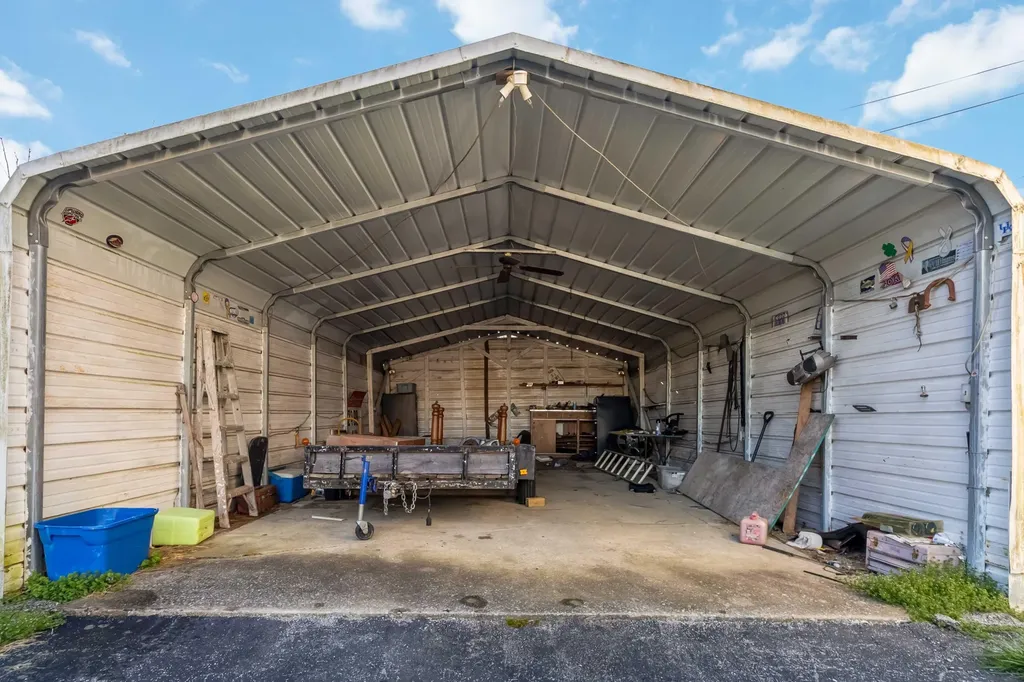 85 Walnut Street Barbourville KY 40906