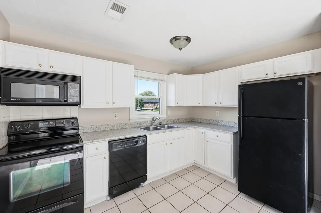 3312 Fields Court Lexington KY 40515