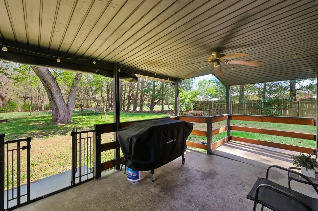 410 College Hill Road Waco KY 40385