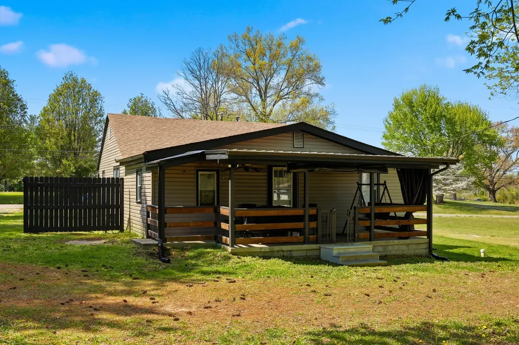 410 College Hill Road Waco KY 40385