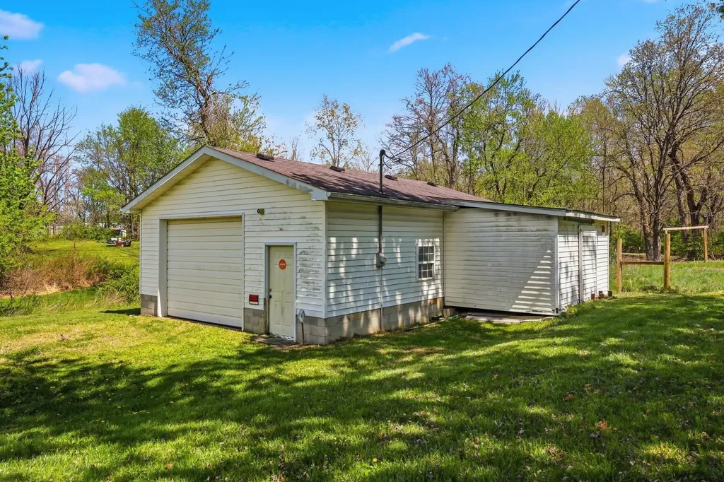 410 College Hill Road Waco KY 40385