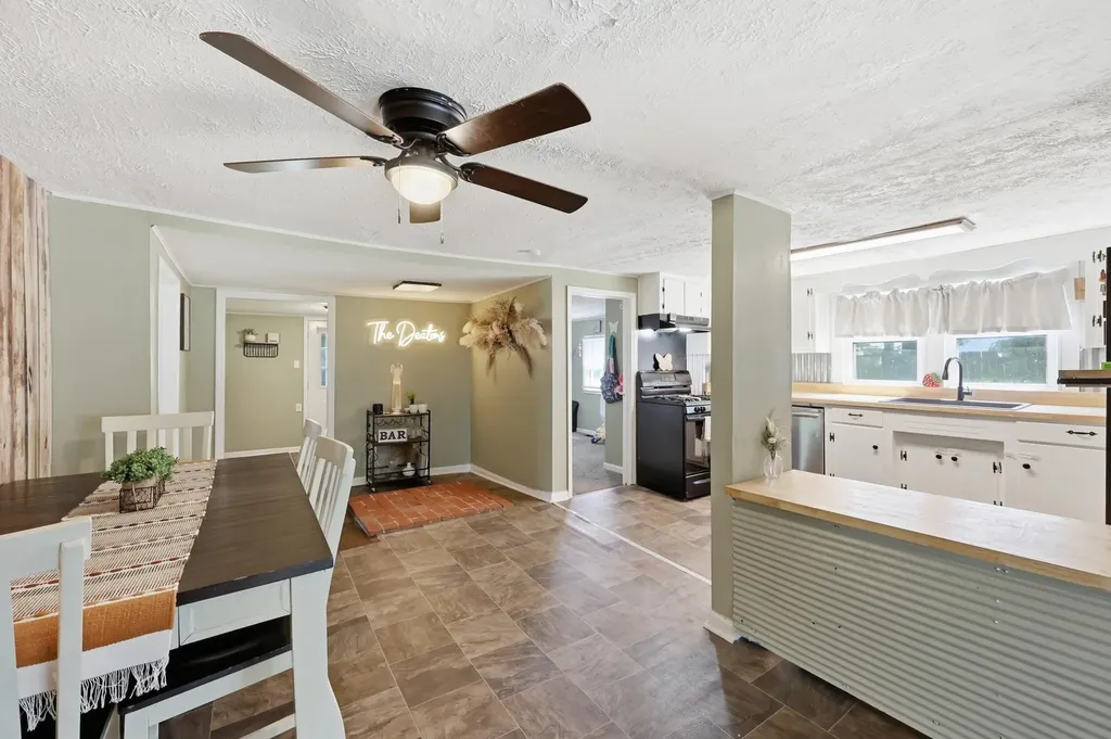 410 College Hill Road Waco KY 40385