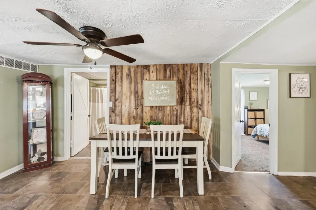 410 College Hill Road Waco KY 40385