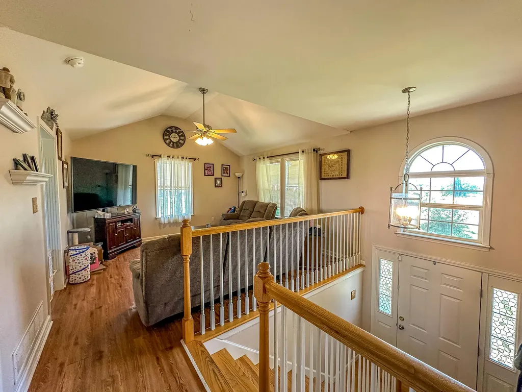 204 Saddlebrook Circle Berea KY 40403