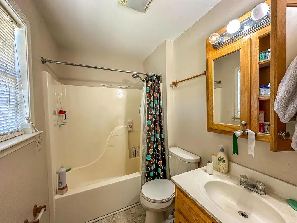 204 Saddlebrook Circle Berea KY 40403