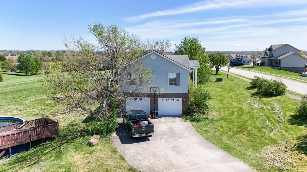 204 Saddlebrook Circle Berea KY 40403