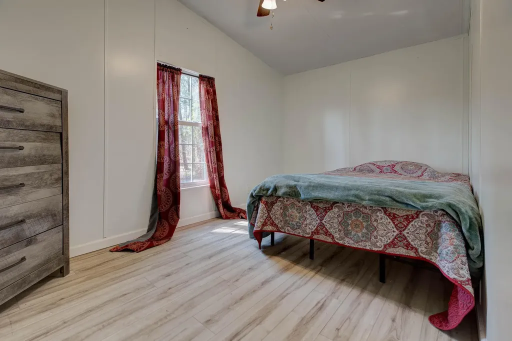 1357 State Highway 1050 Jeffersonville KY 40337