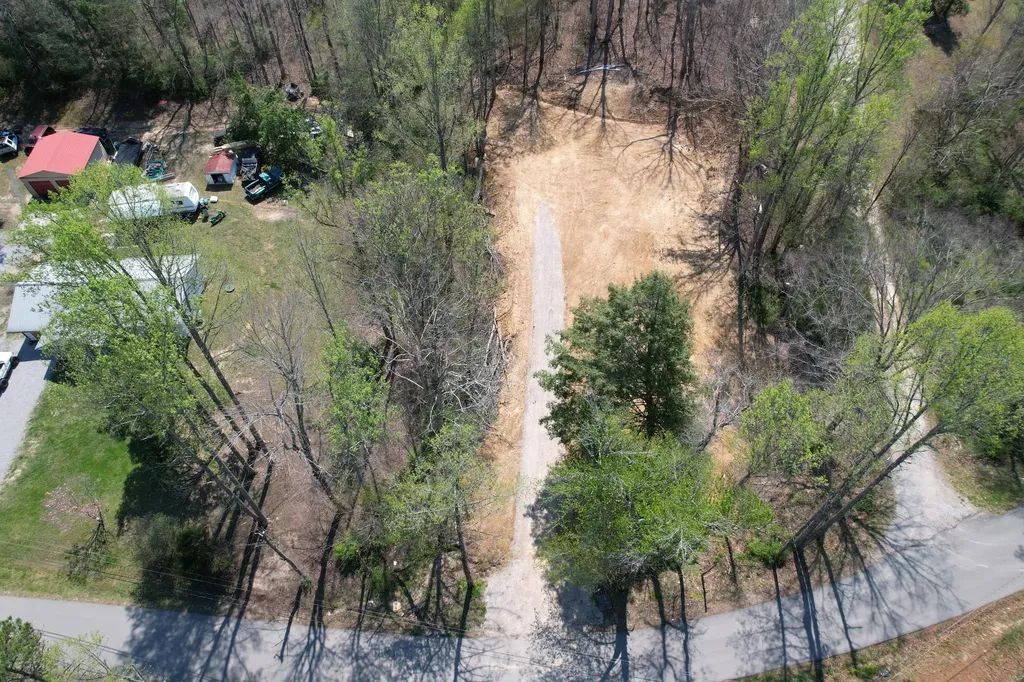 51 Valley Road Stearns KY 42647