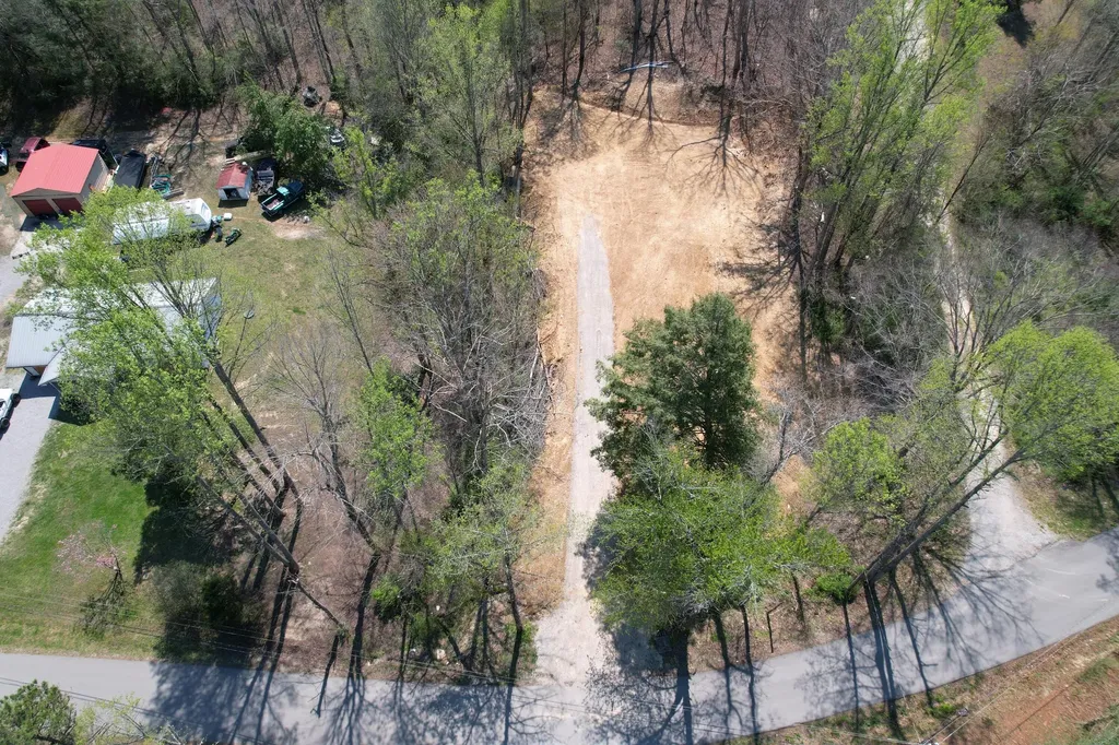 51 Valley Road Stearns KY 42647