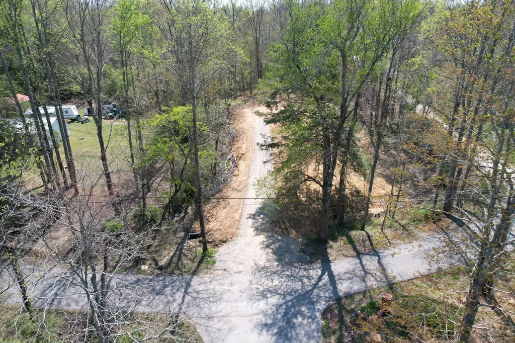 51 Valley Road Stearns KY 42647