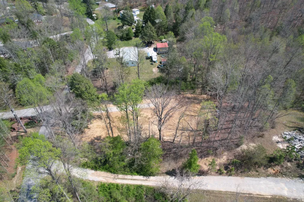 51 Valley Road Stearns KY 42647