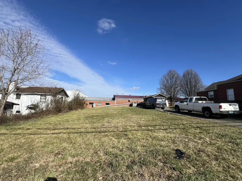 905 S Kentucky Avenue Corbin KY 40701