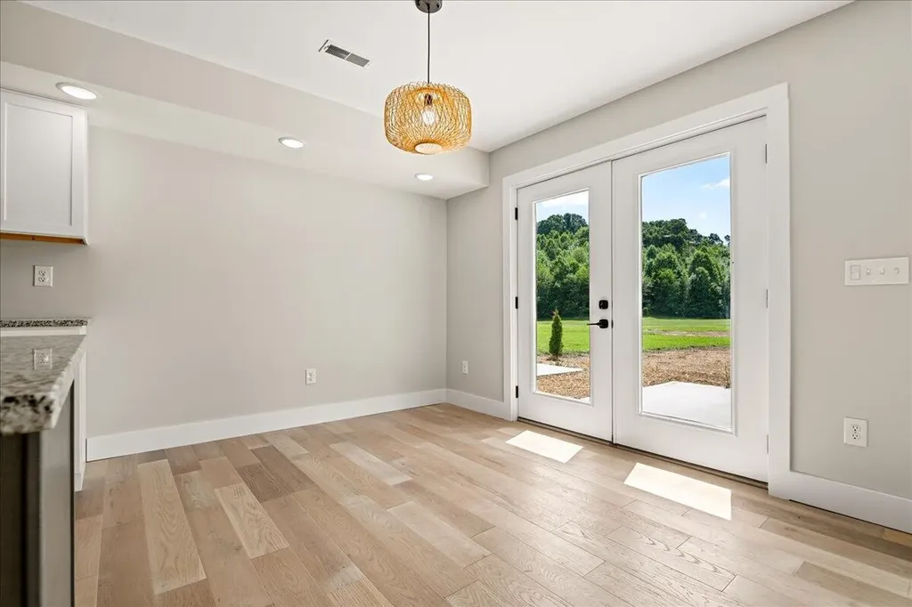 143 Crooked Creek Drive London KY 40744