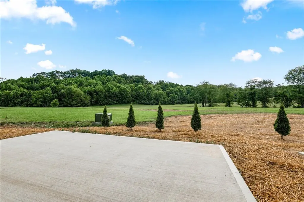 143 Crooked Creek Drive London KY 40744