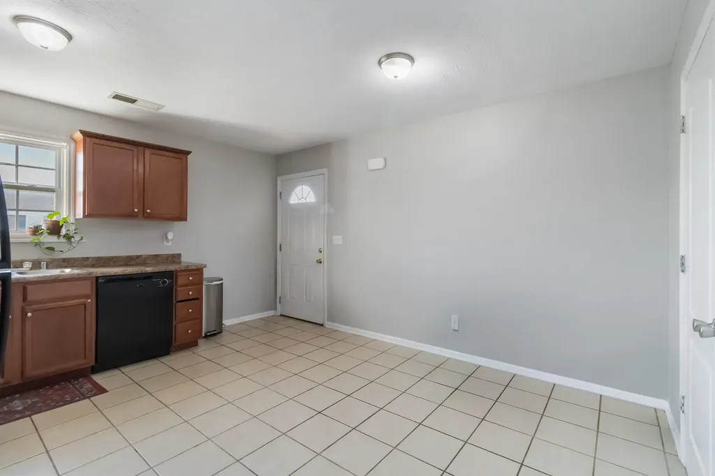 2021 Willow Drive Richmond KY 40475