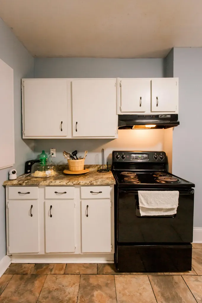 374 E Third Street Lexington KY 40508