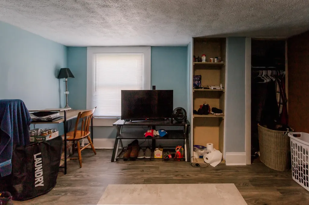374 E Third Street Lexington KY 40508