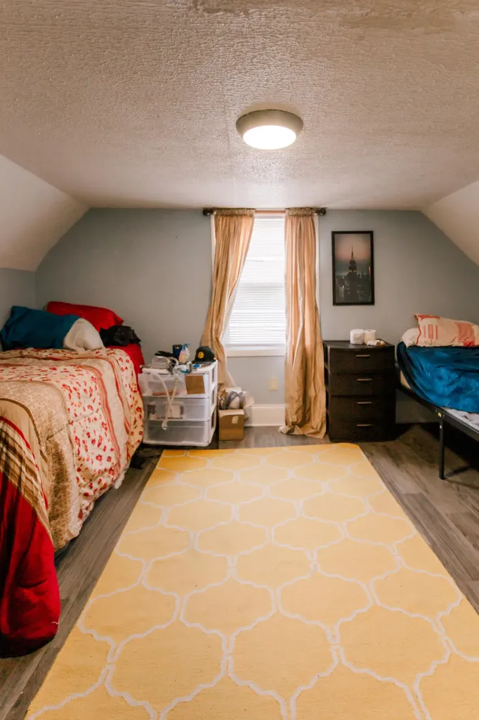 374 E Third Street Lexington KY 40508
