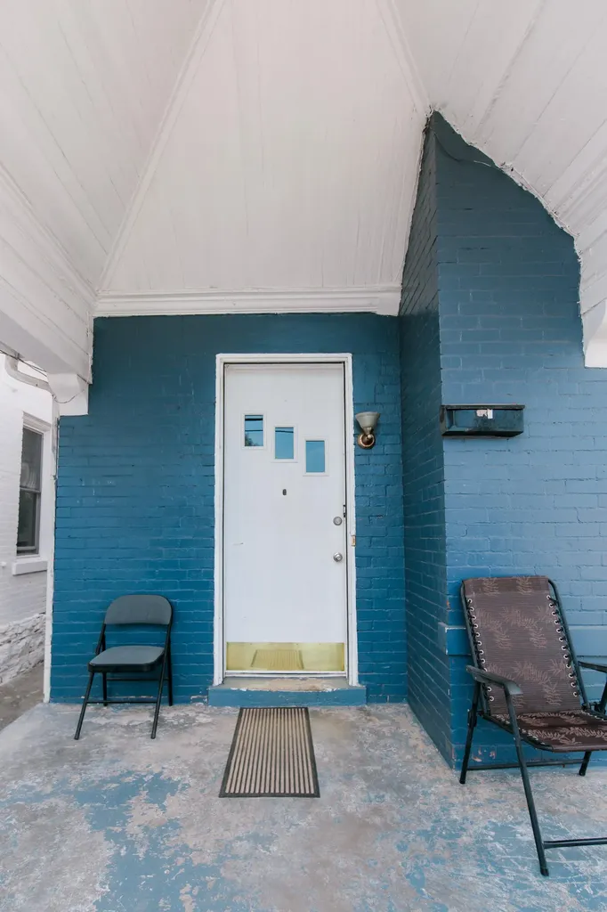 374 E Third Street Lexington KY 40508