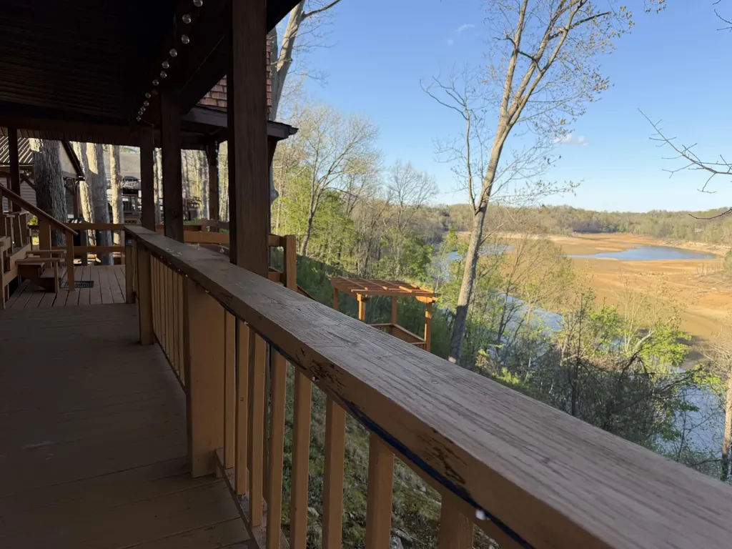 1129 Indian Ridge Road Falls Of Rough KY 40119