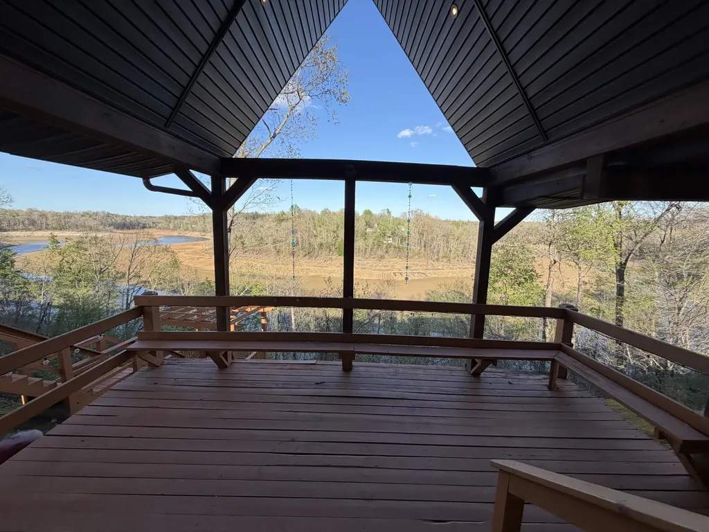 1129 Indian Ridge Road Falls Of Rough KY 40119