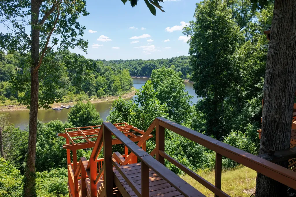 1129 Indian Ridge Road Falls Of Rough KY 40119
