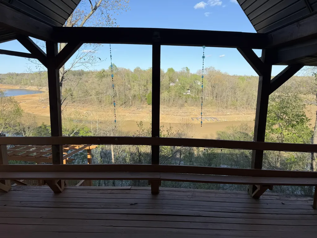 1129 Indian Ridge Road Falls Of Rough KY 40119
