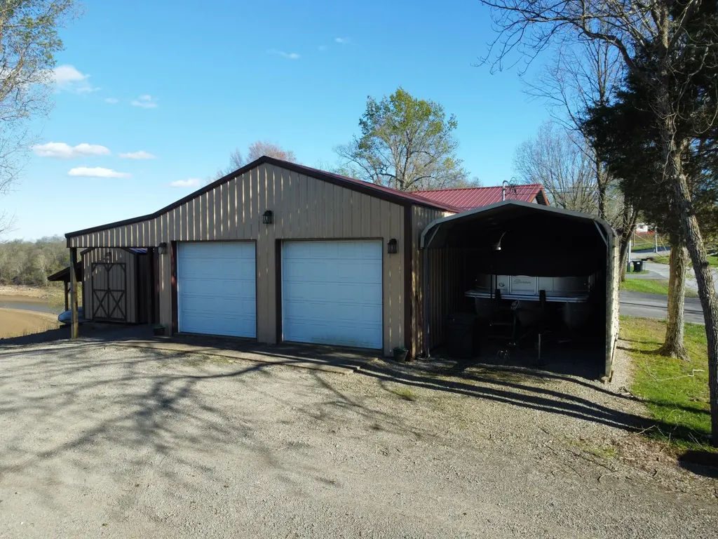 1129 Indian Ridge Road Falls Of Rough KY 40119