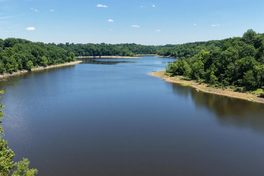 1129 Indian Ridge Road Falls Of Rough KY 40119