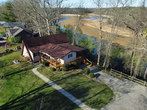 1129 Indian Ridge Road Falls of Rough KY 40119