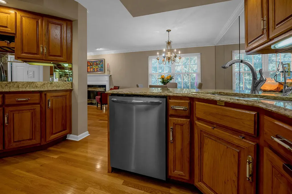 1056 Taborlake Drive Lexington KY 40502